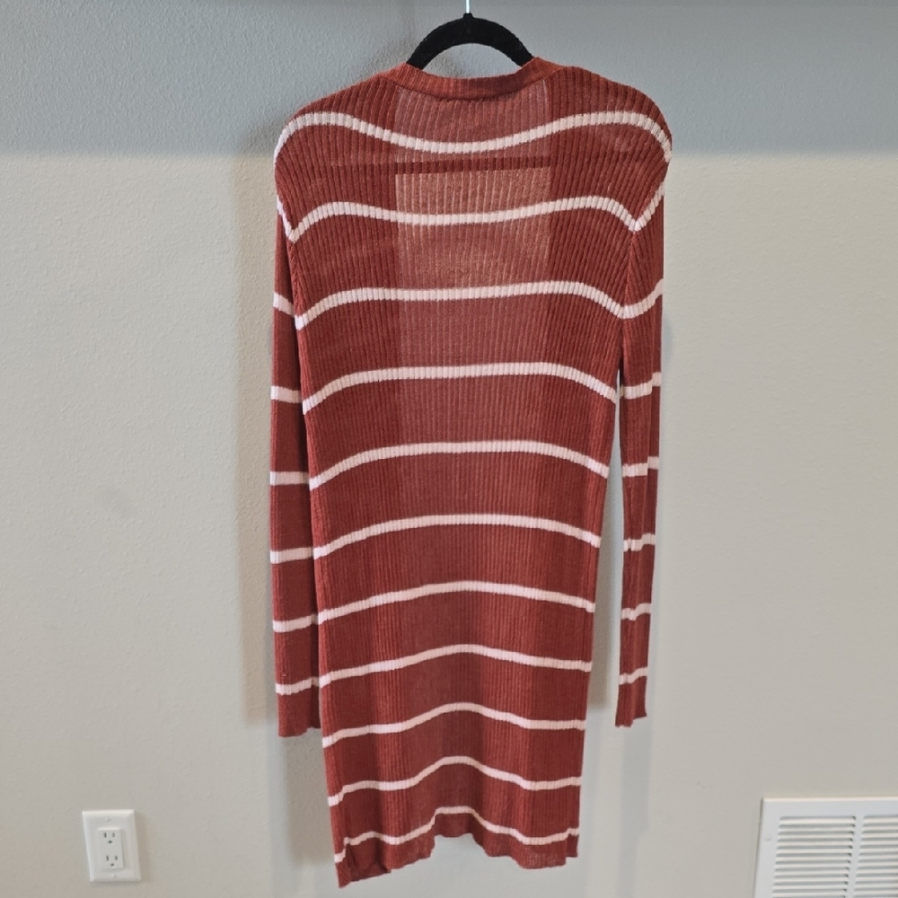 Doe & Rae Rust and White Striped Cardigan - Picture 6 of 6